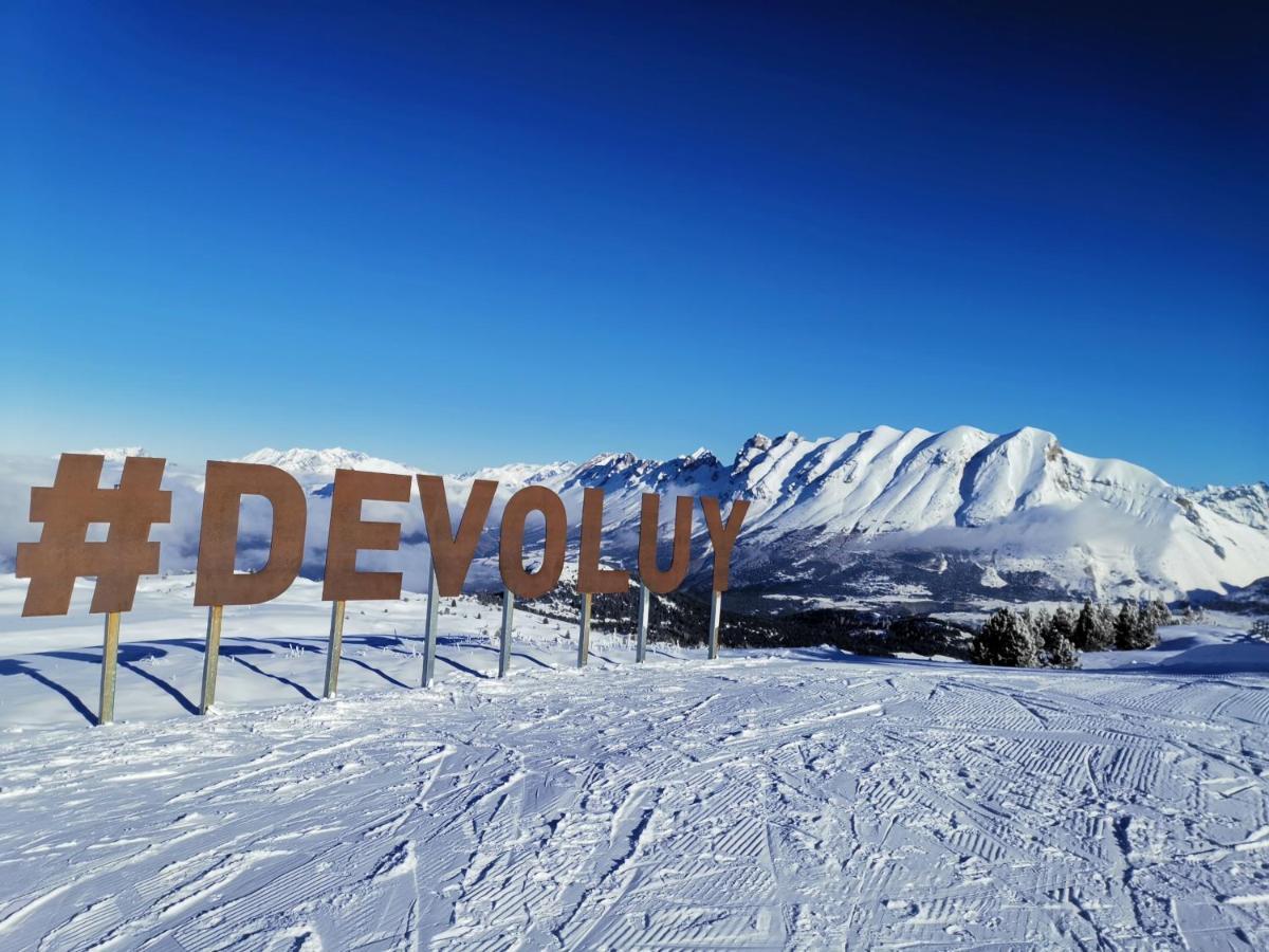 Appartement Cosy Dans Chalet Vue Montagne Saint-Étienne-en-Dévoluy المظهر الخارجي الصورة